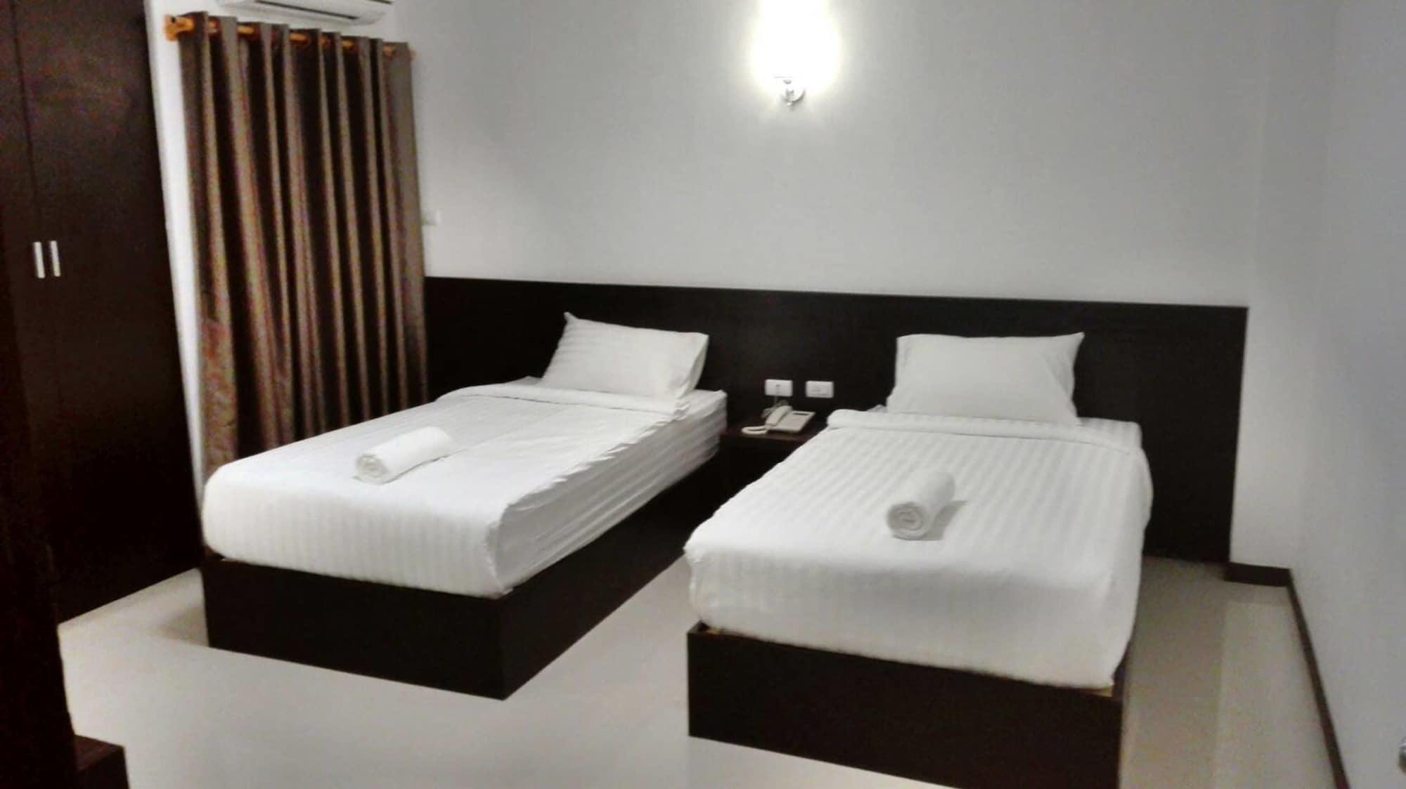 Ud House Aparthotel Удон Тани Екстериор снимка